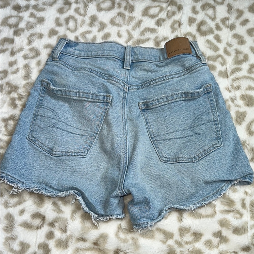American Eagle Outfitters Light Blue Distressed Denim Shorts - Picture 2 of 2
